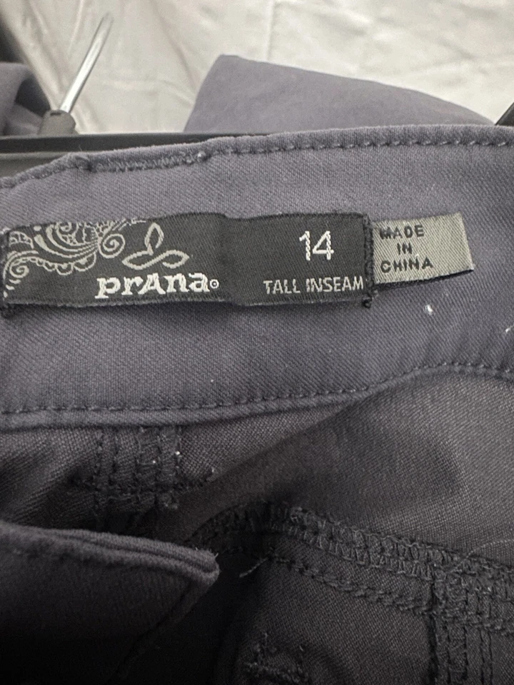 PrAna Monarch Convertible Pants Size 14 Tall Inseam Hiking Outdoor Nylon Pockets - Image 3 of 4