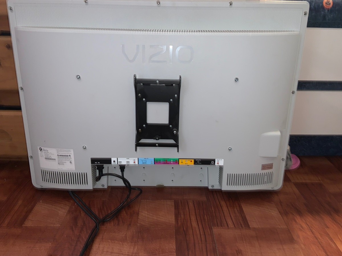 37-Inch Vizio VX37L 720p HDTV Widescreen LCD TV (Black/Gray