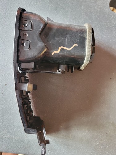 🔥 1995 1996 1997 Nissan Hardbody Pickup Truck D21 AC Vent Dash Trim Left Driver - Picture 4 of 6
