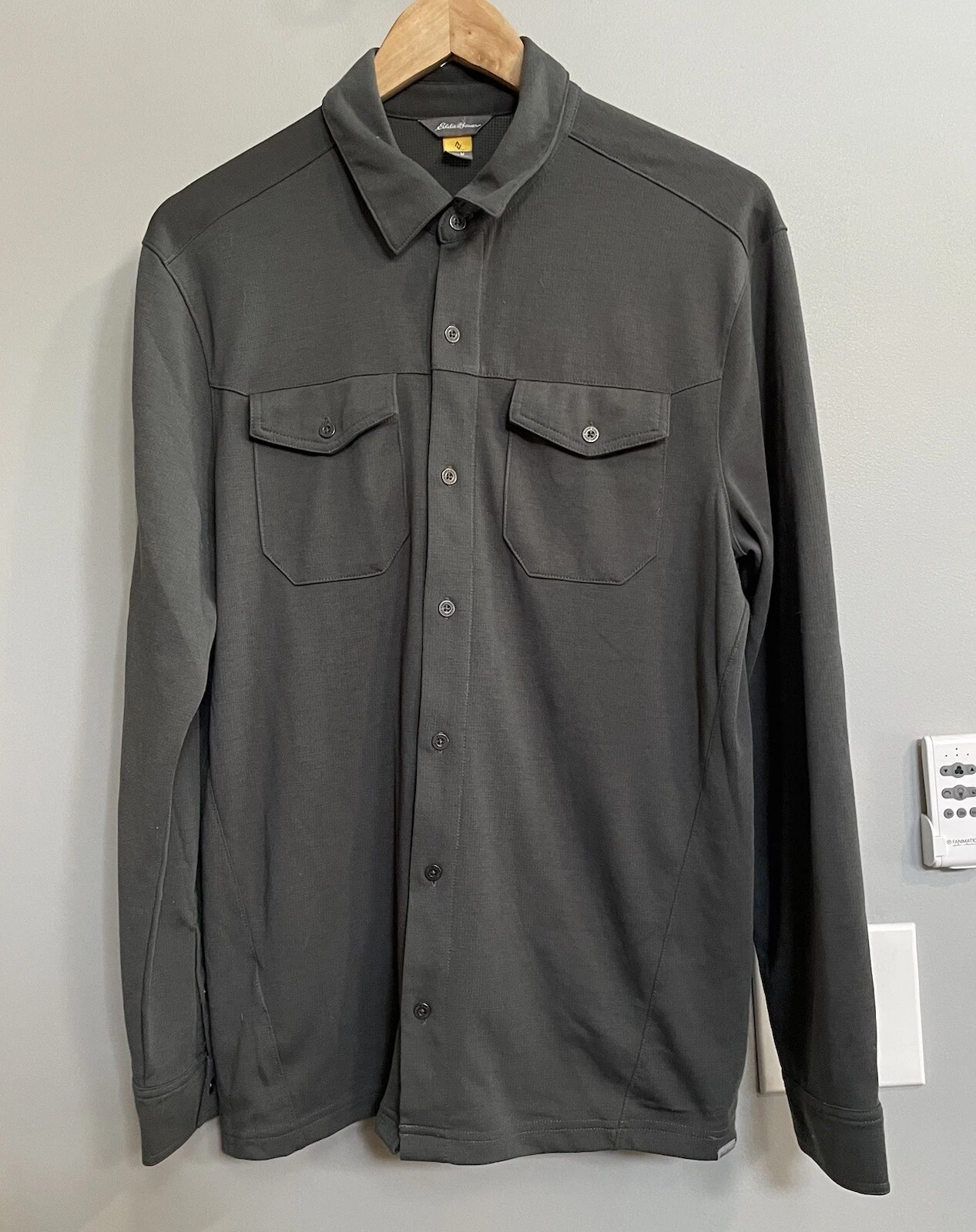 Eddie Bauer Travex Shirt Performance Button Up Wicking Packable Mens Medium