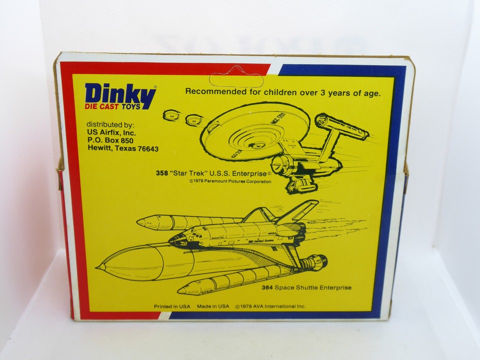 275 Dinky toys Camion Brinks Truck Import USA neuf en boite