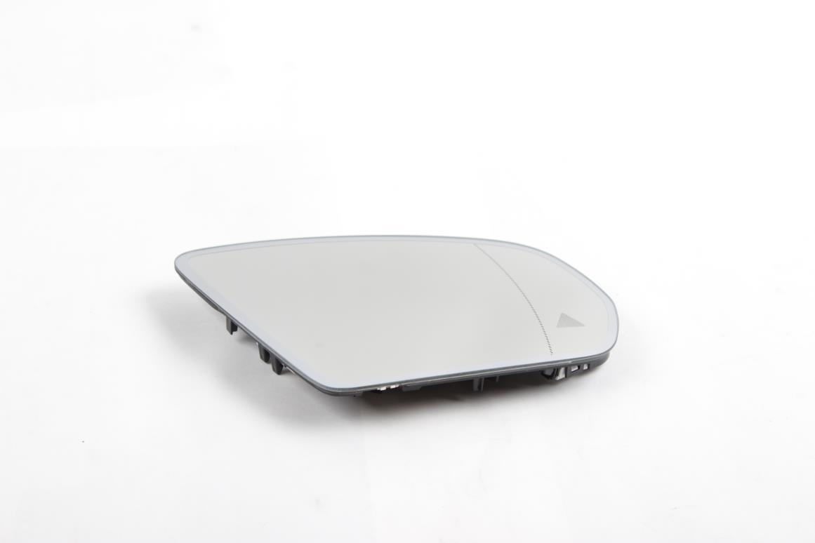 MERCEDES-BENZ GLA H247 Front Right Door Mirror Glass RHD