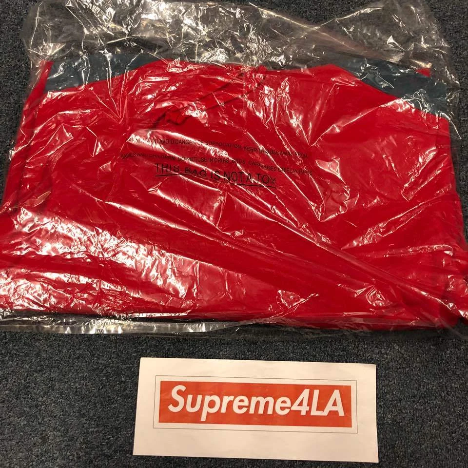 Sweat shirt à capuche lambrissé Supreme 18F/W rouge taille XL 1000 % authentique à la main