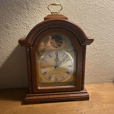 Tempus Fugit Westminster Chime Quartz Mantel Clock Works Oak