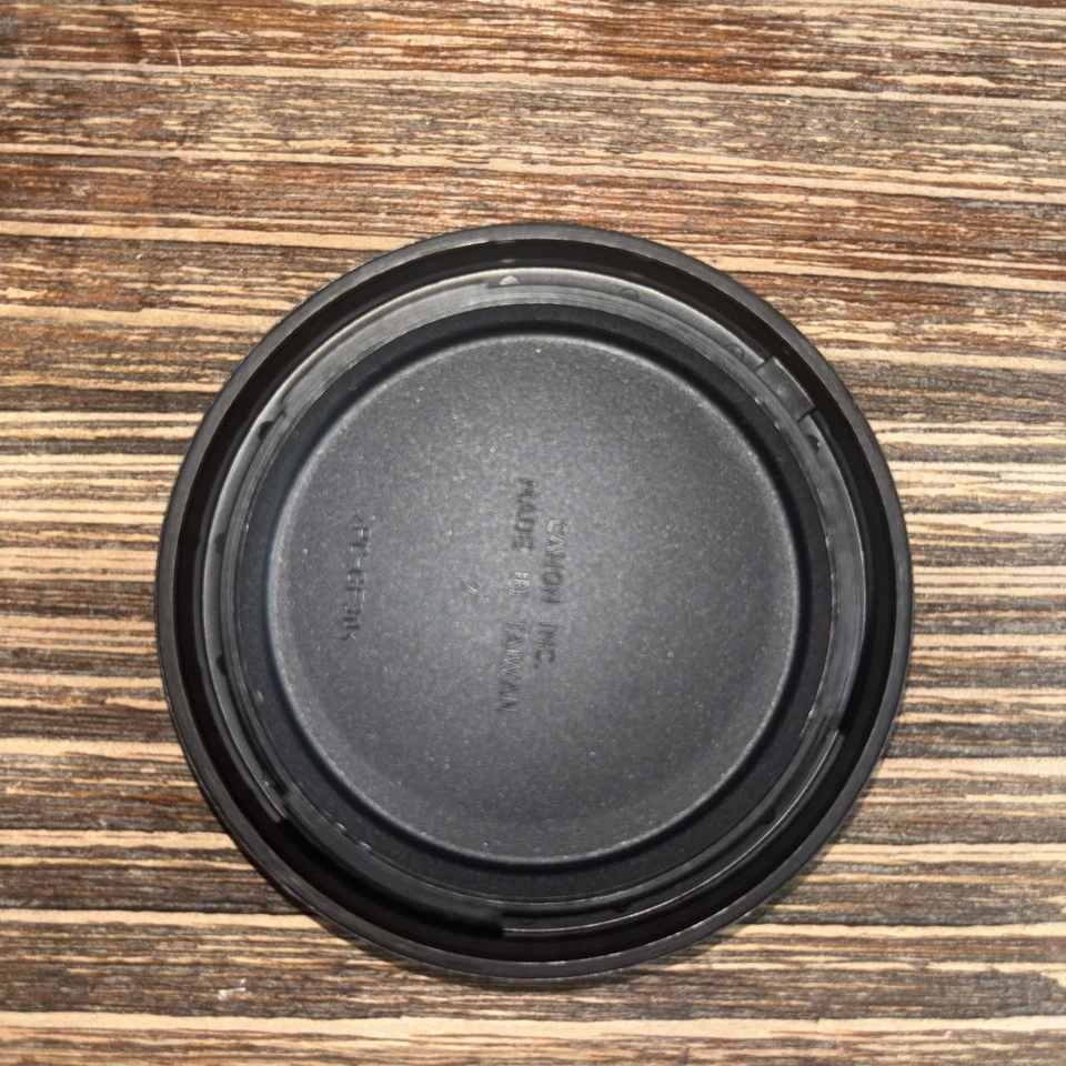 Cámara digital Canon EOS Kiss x4 [Excelente] Foto 2 de 4