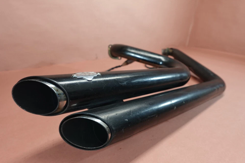 2007 - 2011 Harley Davidson Dyna Street Bob FXDB Vance & Hines 短枪排气 — 第 2/4 张图片