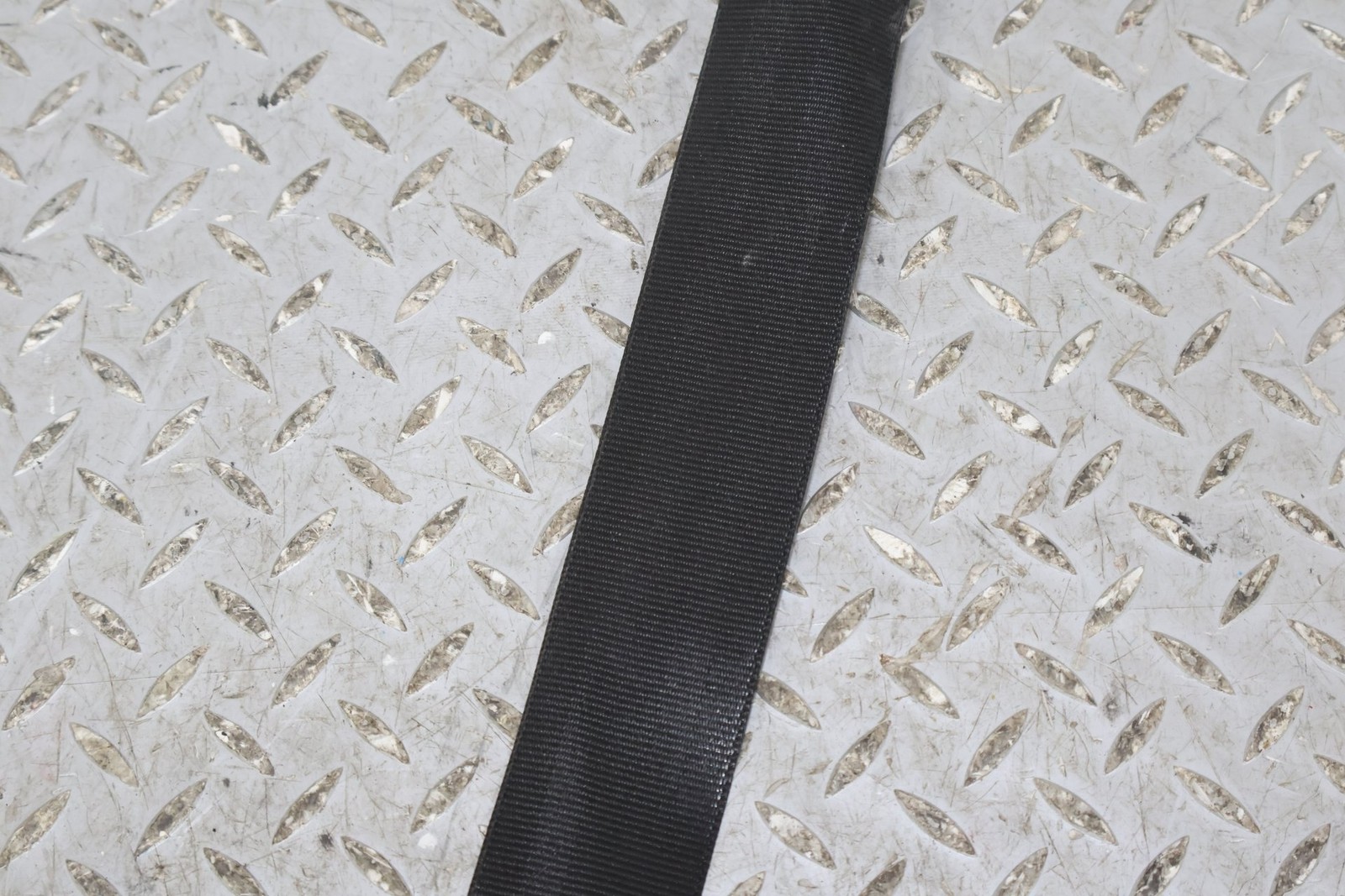 Bentley Flying Spur 2006-2012 Front Right Seat belt retractor Black