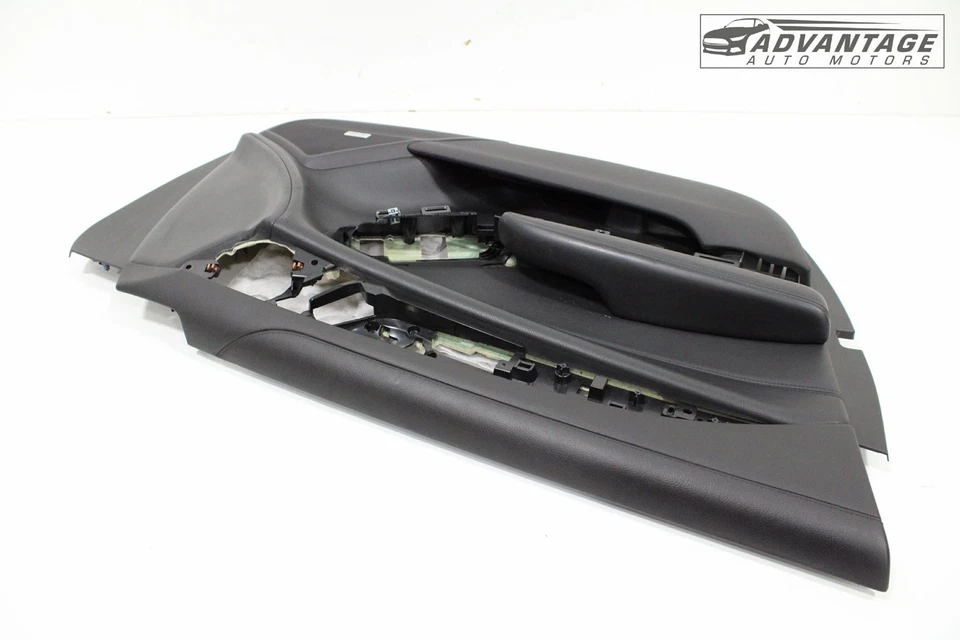 Cadillac CTS 2014-2019 panel de moldura de puerta interior lado izquierdo negro azabache OEM Foto 3 de 4