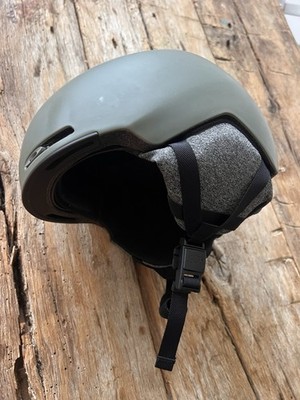 Oakley Mod1 Skihelm Snowboard Erwachsene Größe M 55-59cm Forest Green gebraucht UVP 110£