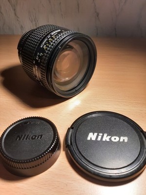 Nikon AF Nikkor 24-120mm 1:3.5-5.6 D FX, oder DX Objektiv sehr guter Zustand