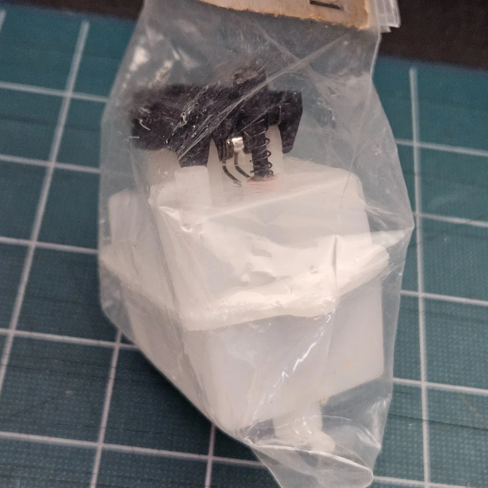 Vintage HPI Super Nitro Mini RS4 RTR Racer 75cc Fuel Gas Tank Set & Primer A800 - Image 4 of 4