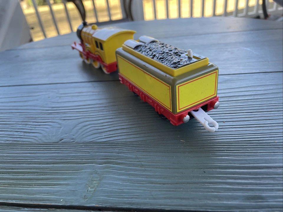 Motor Thomas & Friends Trackmaster Molly con licitación motorizada, 2009 Foto 3 de 4