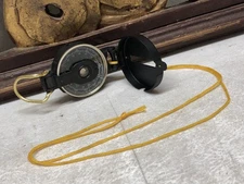 Vintage Engineer Compass Pocket Directional Military Hiking Camping. 