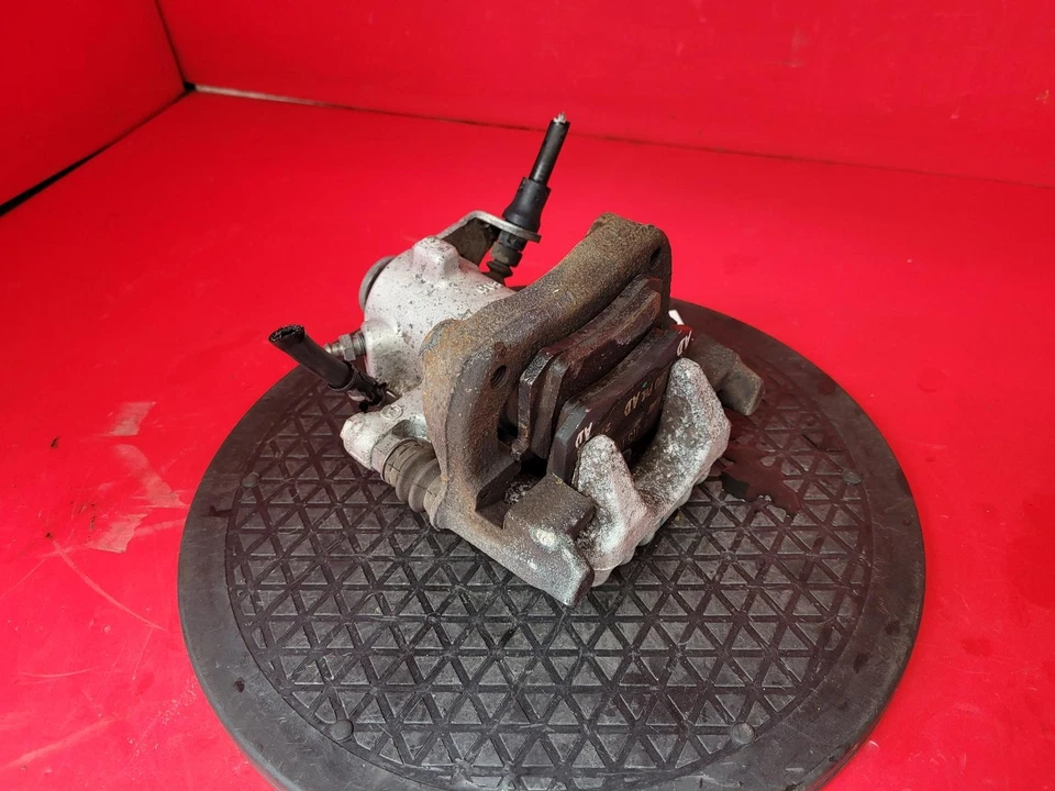 PINZA FRENO TRASERO DERECHO VOLKSWAGEN POLO 2017 Foto 3 de 4