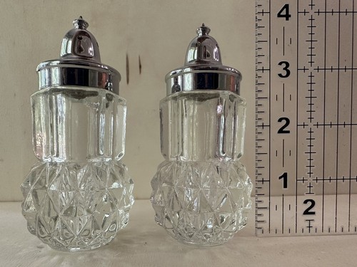 Diamond Point Salt And Pepper Shakers Vintage Crystal Glass 4” Open Box - Picture 2 of 6