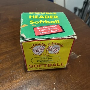 Lot De 2 Balles De Softball Clincher Official - 12 Pouces - Coque élastique