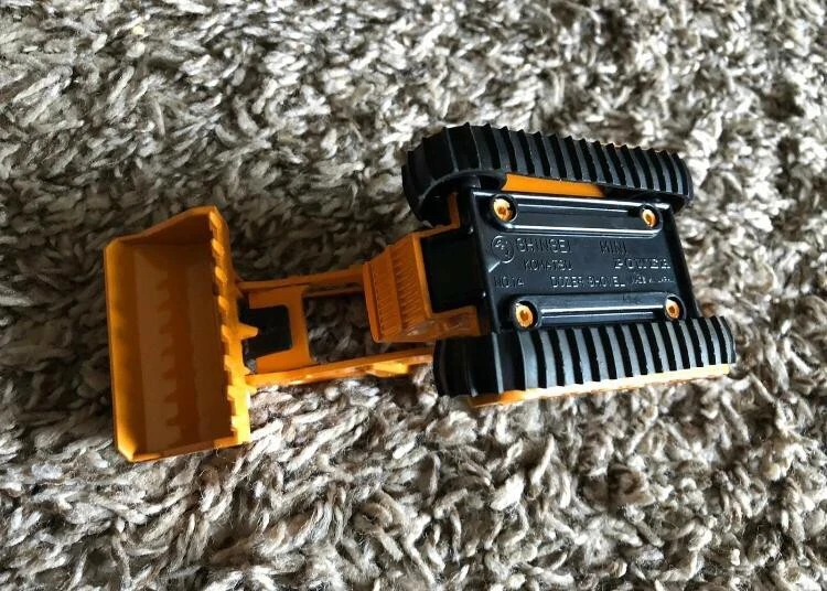 Pala Shinsei Komatsu Mini Power Dozer No. 14 Hecho en Japón VT Foto 4 de 4