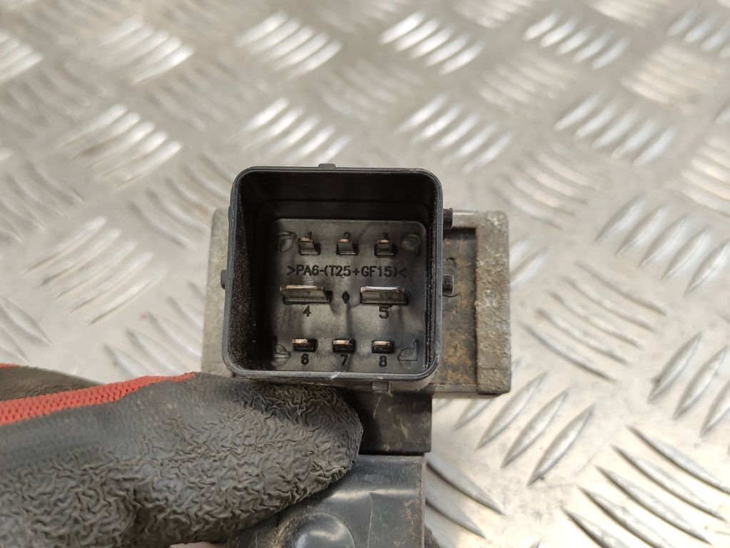 Nissan Juke I F15 2011 Glow plug pre heat relay 8200859243 ZVG29326 eBay