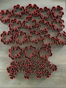 Comfort Grip Cookie Cutter Shamrock Irish Four Leaf Lot 50 Total Dif Size+Bonus