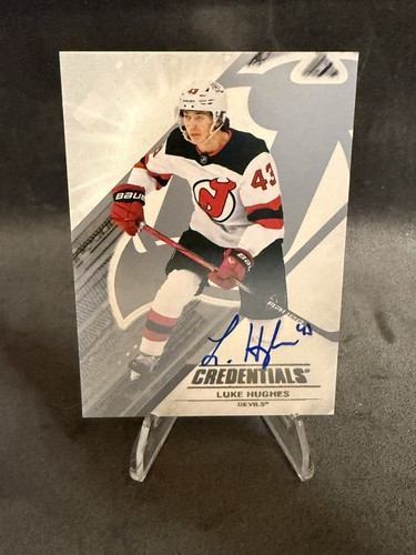Luke Hughes [Autograph] #43 2024 Upper Deck Credentials card