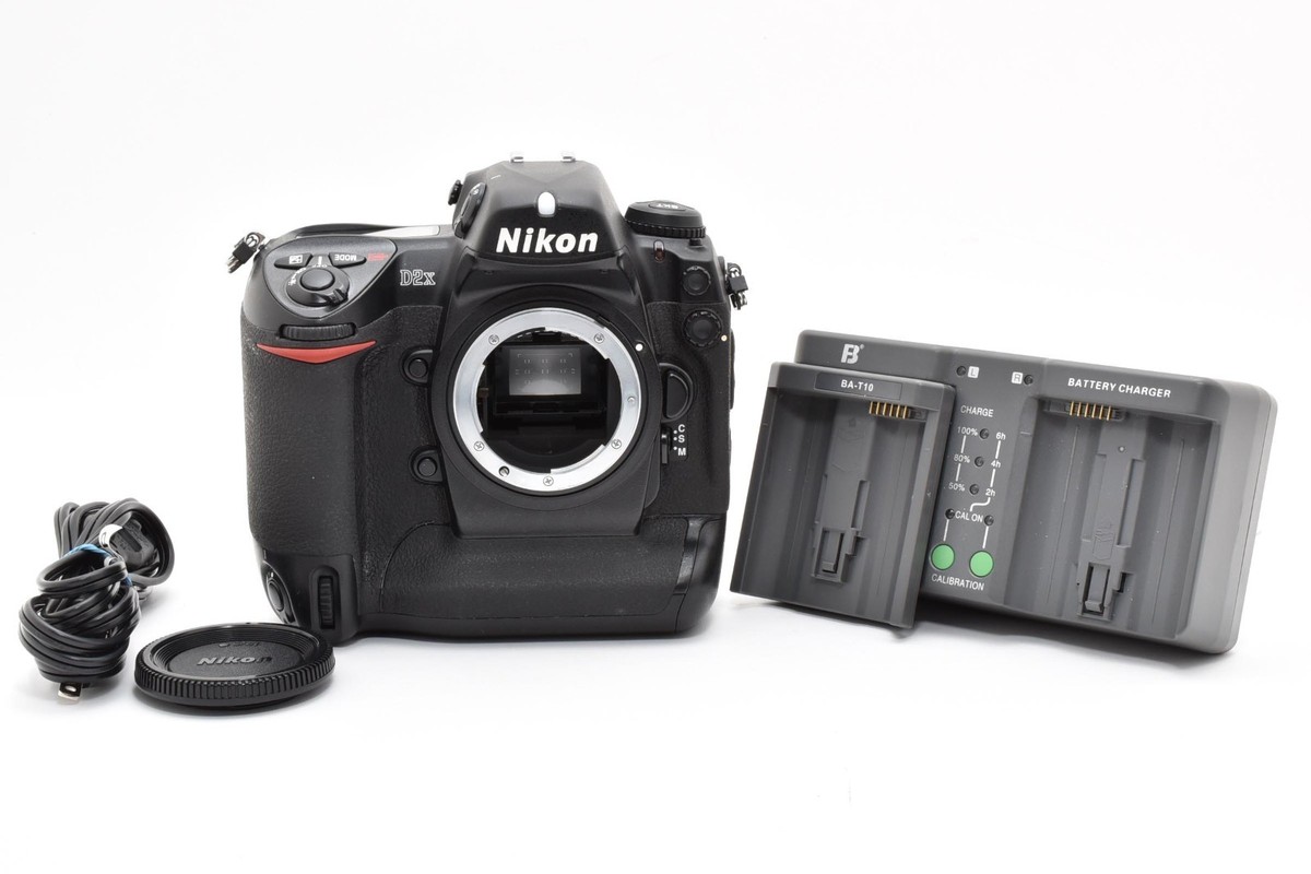 Nikon D2X 12.4MP Digital SLR Camera Body Black From JAPAN 