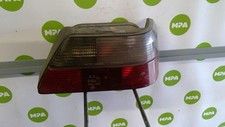 Feu arrière Peugeot 605