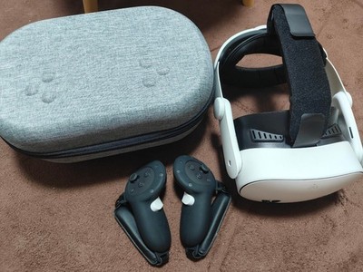 Meta Quest 3S 256GB VR Headset