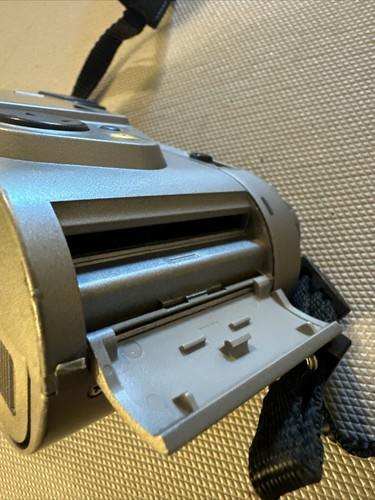Kodak DC4800 Camera For Parts - Picture 12 of 13