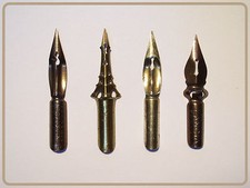 LOTTO 4 PENNINI D'EPOCA-LUS- ANTONELLIANA - PERRY & CO - LANCIA - MAI UTILIZZATI