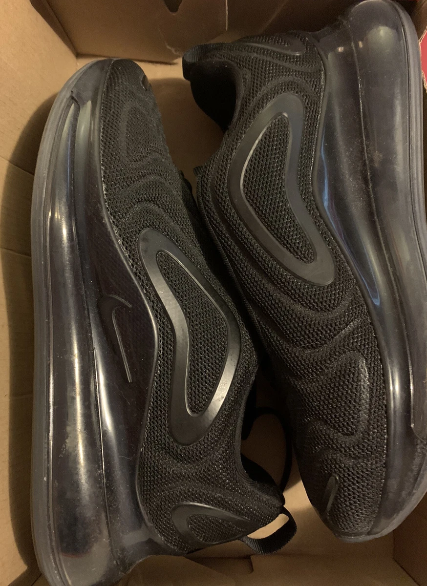 Nike Air Max 720 Triple Black Release