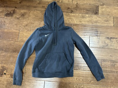 ladies nike essential hoodie