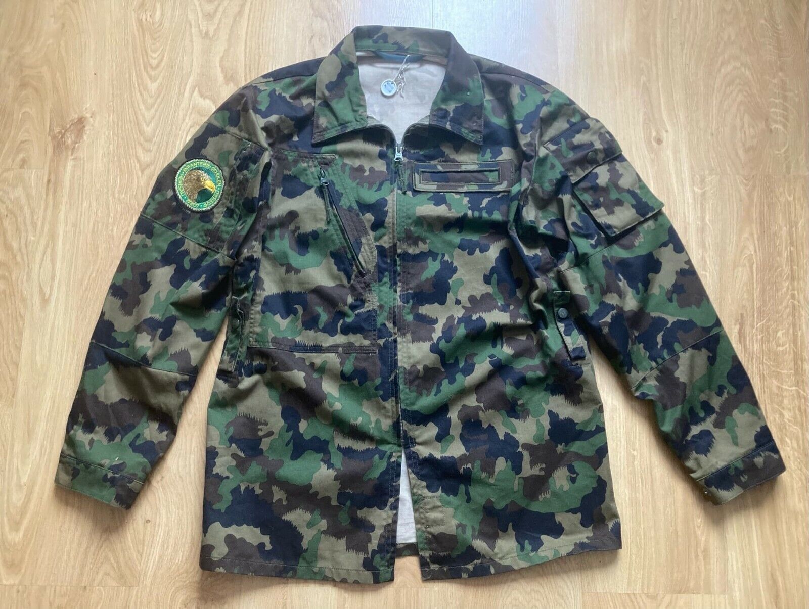 Swiss Army military camouflage coat Switzerland camo TAZ 90