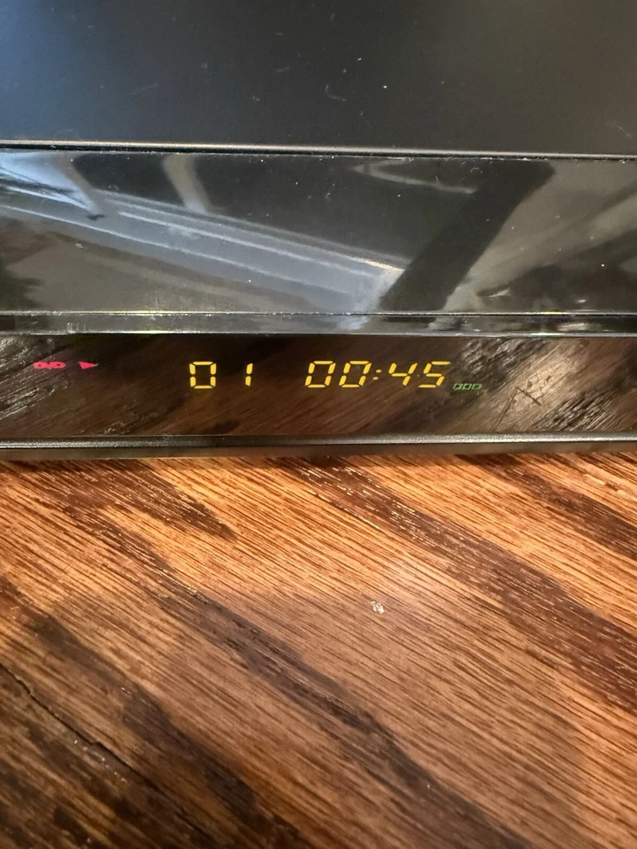 Reproductor de DVD Memorex Mvd2051 negro; usado; ¡probado y funciona! Viene con mando a distancia Foto 3 de 4