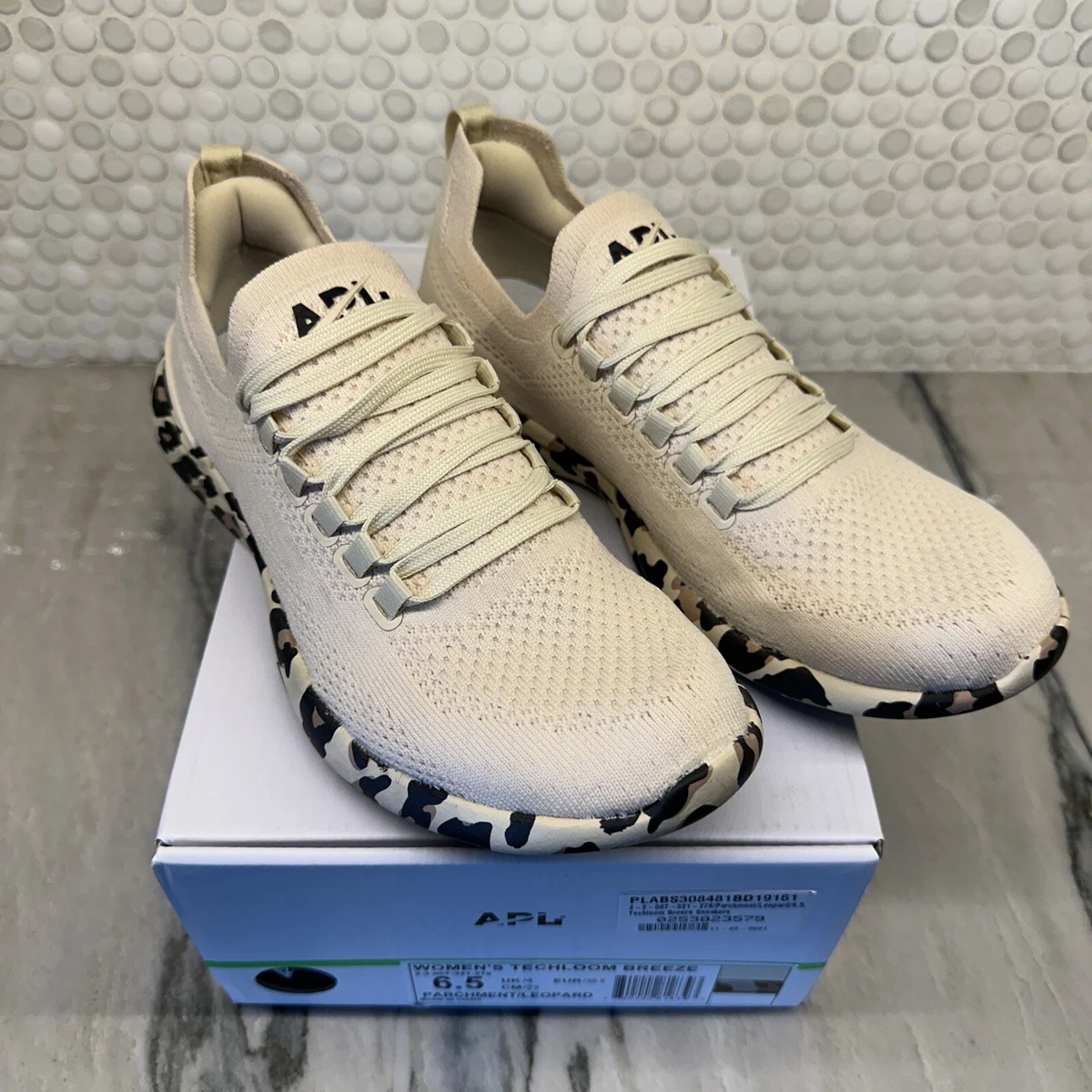 APL Athletic Propulsions Lab Women s Techloom Breeze Parchment