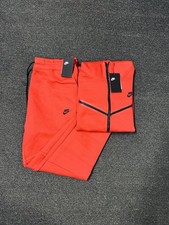 Nike Tech Fleece Red