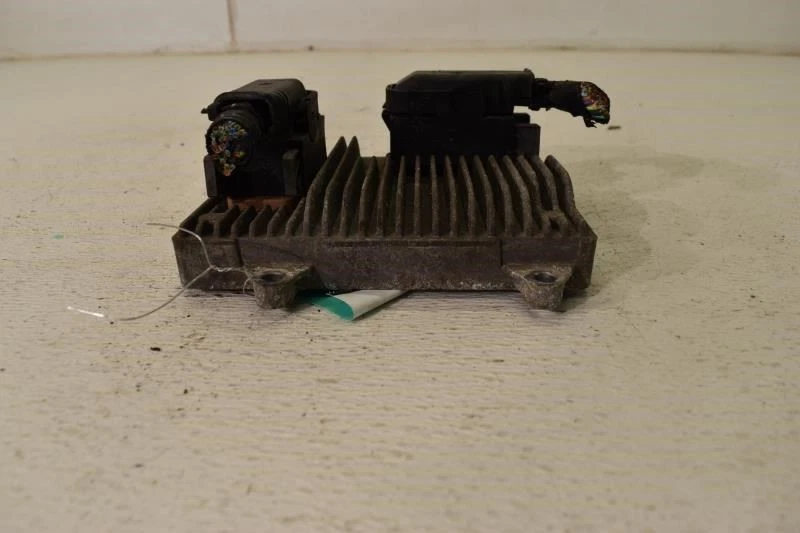 Engine ECM Electronic Control Module Fits 06 OPTRA 1823944 Foto 2 de 4