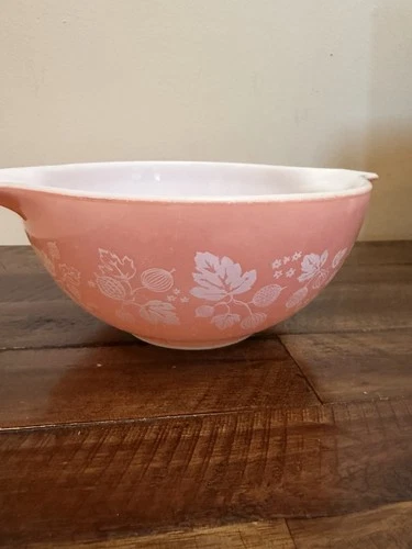Vintage PYREX Pink Gooseberry Cinderella Bowl #442 1.5 Qt 1957-1966 USA