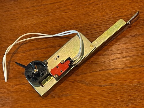 Pioneer PL-12D II Turntable Parts - On/Off & Queueing Lever Assy w/ Microswitch