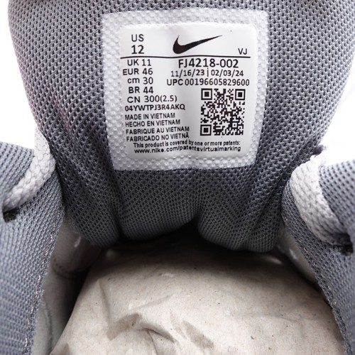 Size 12 Men's Nike Air Max 90 Sneakers FJ4218-002 Wolf Grey/White-Cool Grey - Picture 2 of 8