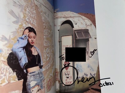 loona チュウ　サイン入り　メッセージ ODDEYECIRCLE ARTMS チェリ サイン入りポラロイド LOONA