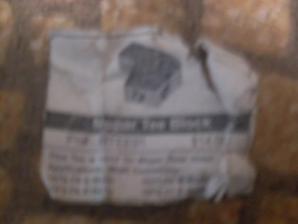 Manguera de freno trasera de latón BARRACUDA DODGE PLYMOUTH 1970-1976 carrocería Mopar A B E Foto 2 de 4