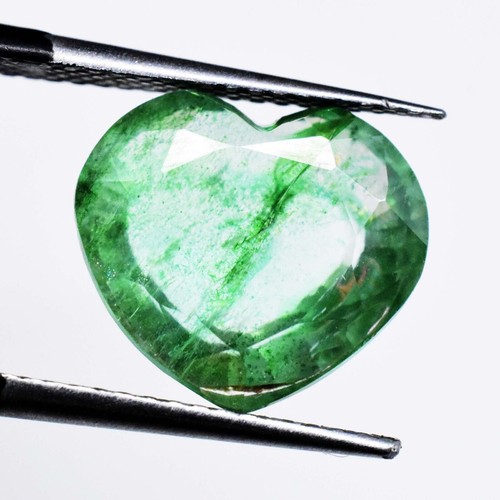 4.15ct 11.49x10.37mm Heart Shape Natural Green Emerald Treated Gemstone, Zambia