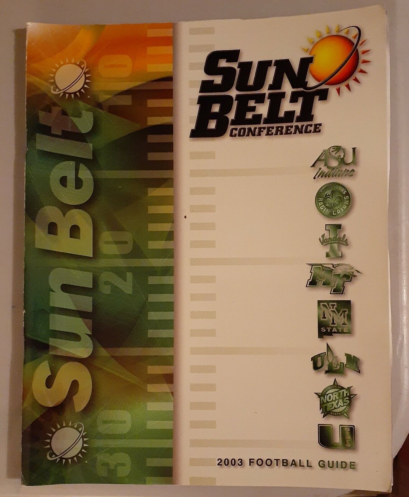 2003 NEW before selling ☆ Sun Belt Conference Media Guide Football A surprise price is realized