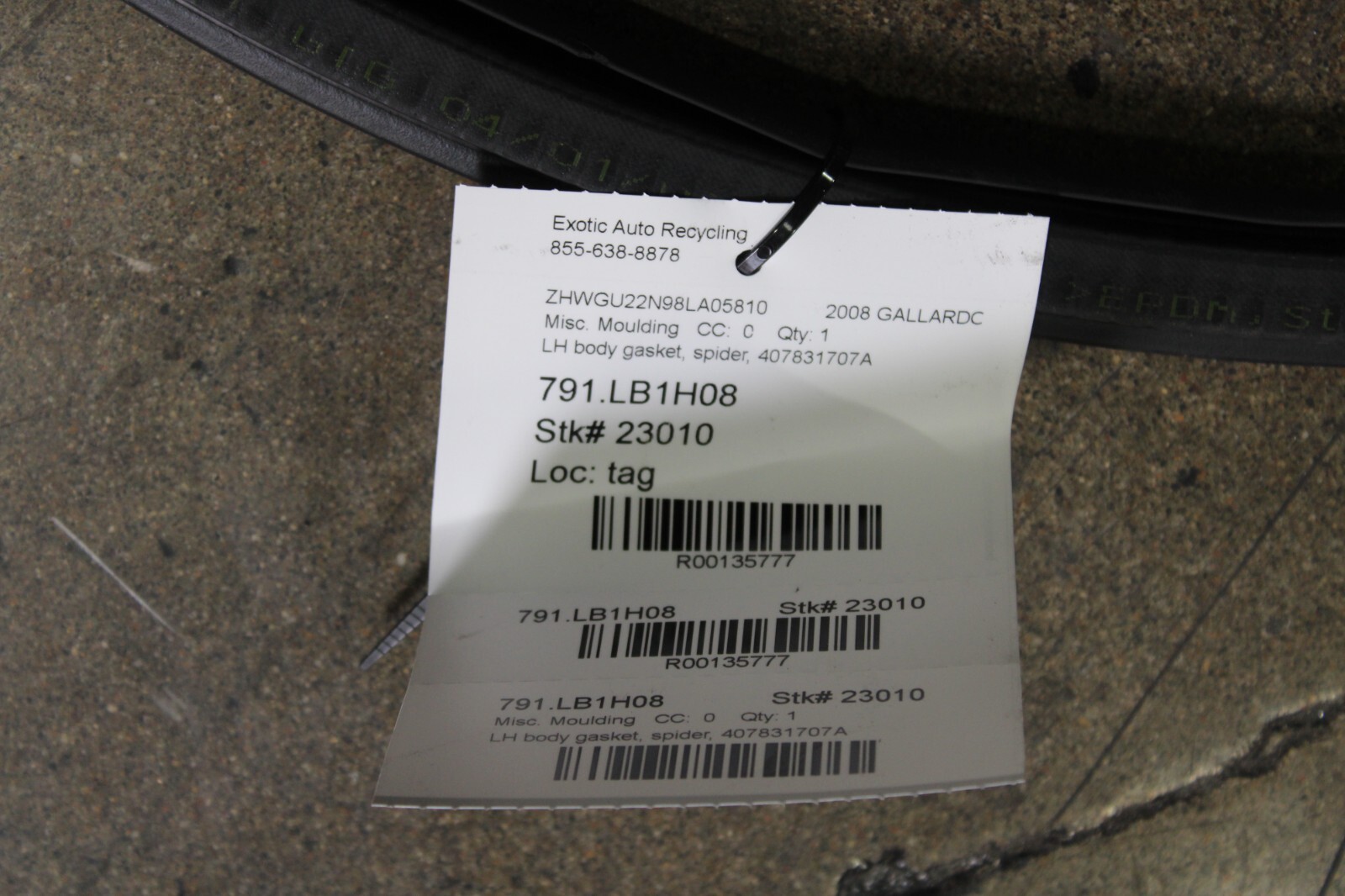 Lamborghini Gallardo, Spyder, LH, Left, Gasket on Body, Used, P/N 407831707A