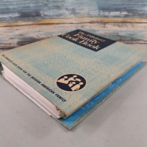 The Pillsbury Family Cookbook 1963 5 Ring Binder - Picture 3 of 17