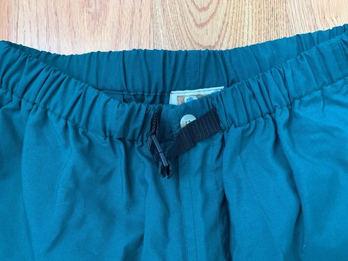 Vintage TravelSmith Shorts Mens Sz M Safari Nylon Travel Hiking Belt Pockets - Picture 2 of 5