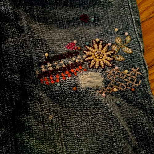 GapKids Girl’s Capri Mid-calf Jeans 8 Regular Adjustable Beaded Embroidered - Picture 2 of 6