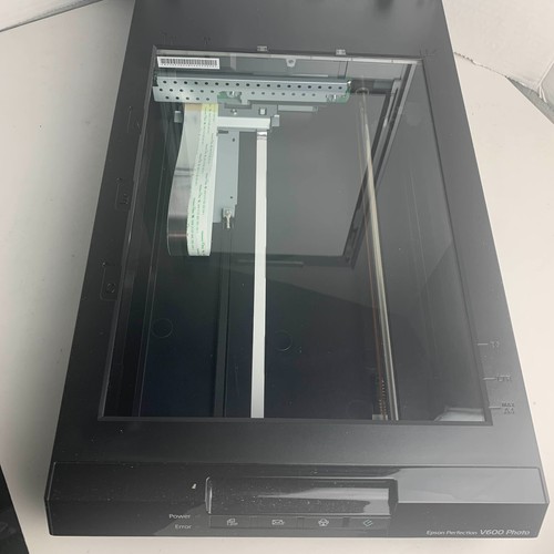 Epson Perfection V600 Photo Scanner | Fully Tested and Working - Bild 2 von 5