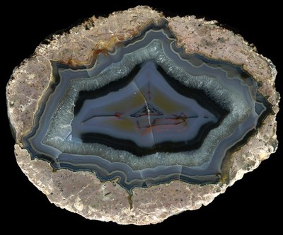 Susuz Dorf Thunderegg Achat Geode aus der Türkei - Achat und Kristallbänder