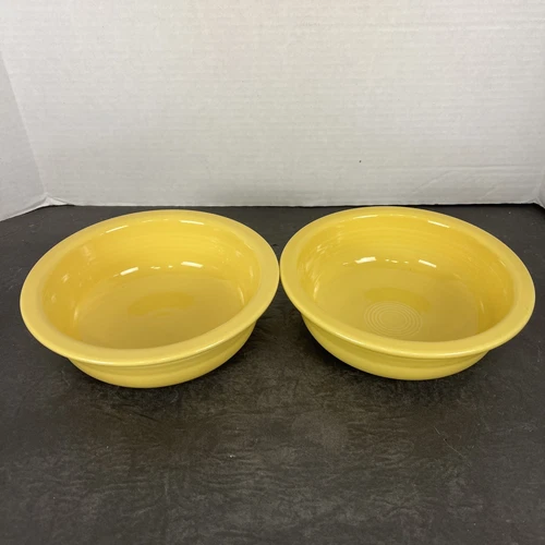 Set Of 2 HLC FIESTA WARE SUNFLOWER YELLOW SERVING BOWLS 8 3/8" 40oz Rim